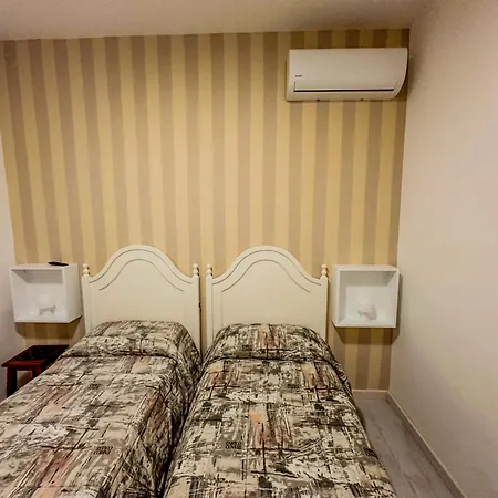 By Family L&g Panzió Vibo Valentia Marina