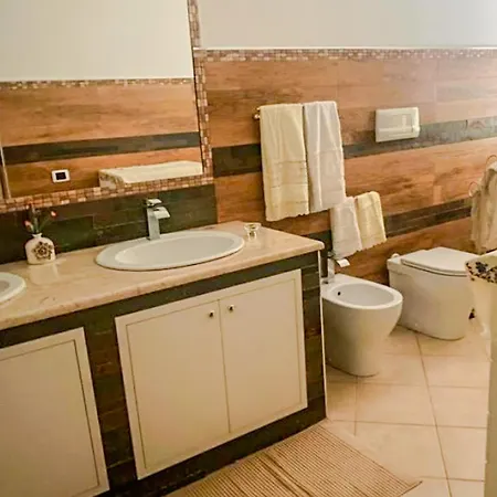 Panzió By Family L&g Vibo Valentia Marina