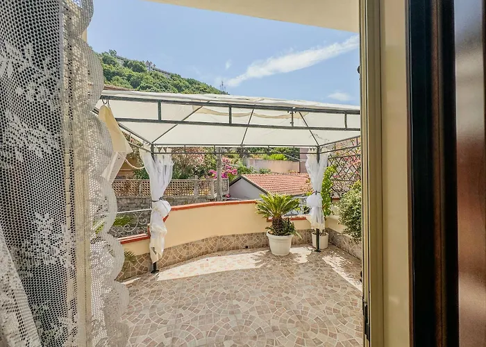 By Family L&g 4* 维博瓦伦蒂亚码头