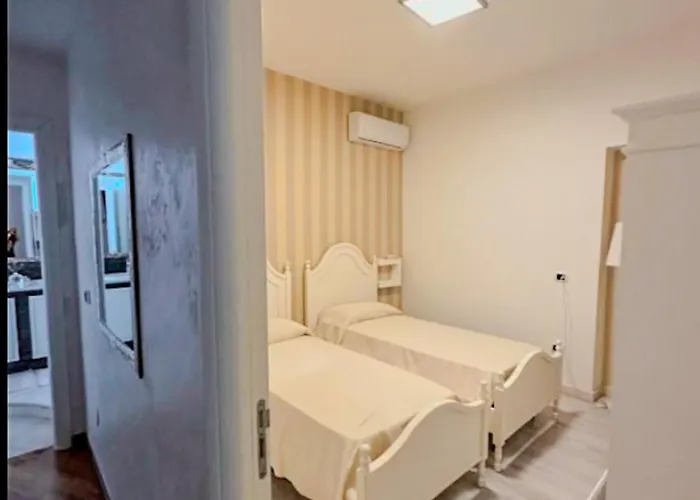 住宿加早餐酒店 By Family L&g