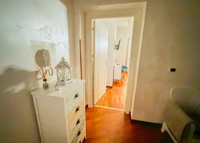 住宿加早餐酒店 By Family L&g 维博瓦伦蒂亚码头